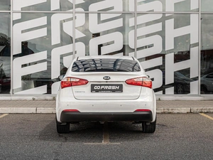 Седан Kia Cerato 2015 года, 1150000 рублей, Краснодар