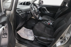 Минивэн Toyota Verso 2012 года, 1299000 рублей, Новокузнецк