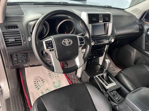 Внедорожник Toyota Land Cruiser Prado 2010 года, 2649000 рублей, Красноярск