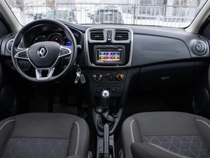 Хетчбэк Renault Sandero Stepway 2018 года, 1299000 рублей, Петрозаводск