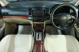Седан Toyota Premio 2004 года, 789000 рублей, Омск