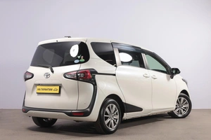 Минивэн Toyota Sienta 2020 года, 1799000 рублей, Новосибирск