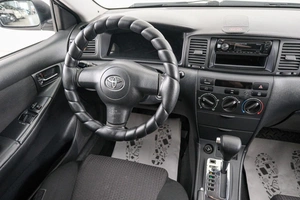 Хетчбэк Toyota Corolla 2006 года, 799000 рублей, Красноярск