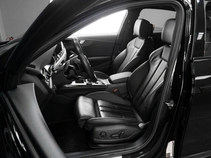 Седан Audi A4 2020 года, 3924000 рублей, Тюмень