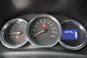 Хэтчбек Renault Sandero 2014 года, 700000 рублей, Орёл
