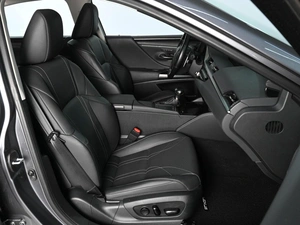 Седан Lexus ES 2021 года, 5375000 рублей, Аксай