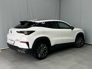 Внедорожник Changan UNI-T 2023 года, 2218500 рублей, Красноярск