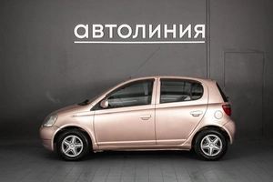Хетчбэк Toyota Vitz 2001 года, 385000 рублей, Красноярск
