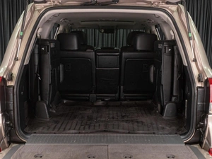 Внедорожник Toyota Land Cruiser 2011 года, 3325000 рублей, Тюмень