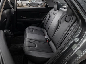 Седан Hyundai Elantra 2023 года, 2335000 рублей, Краснодар