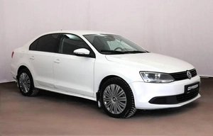 Седан Volkswagen Jetta 2013 года, 857000 рублей, Орёл