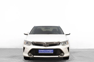 Седан Toyota Camry 2016 года, 2319000 рублей, Барнаул