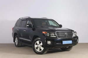 Внедорожник Toyota Land Cruiser 2015 года, 4499000 рублей, Новосибирск