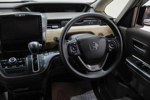 Минивэн Honda Freed 2016 года, 1399000 рублей, Новокузнецк