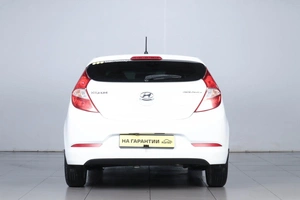 Хетчбэк Hyundai Solaris 2014 года, 920000 рублей, Челябинск