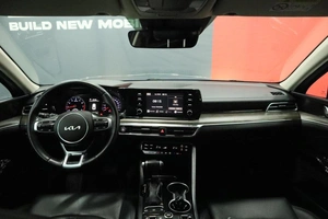 Седан Kia K5 2021 года, 2480000 рублей, Курск