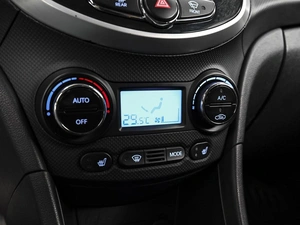 Седан Hyundai Solaris 2013 года, 939000 рублей, Ставрополь