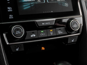 Седан Honda Civic 2018 года, 2139000 рублей, Тюмень