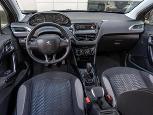 Внедорожник Peugeot 2008 2014 года, 829000 рублей, Саратов