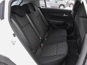 Хетчбэк Kia Rio X-Line 2018 года, 1680000 рублей, Волгоград