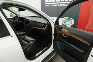 Внедорожник Volvo XC90 2017 года, 3755000 рублей, Курск