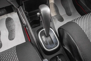 Седан Nissan Tiida 2010 года, 769000 рублей, Барнаул