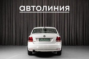 Седан Volkswagen Polo 2018 года, 885000 рублей, Красноярск