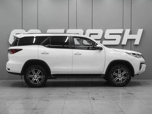 Внедорожник Toyota Fortuner 2018 года, 2950000 рублей, Ростов-на-Дону