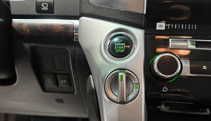 Внедорожник Toyota Land Cruiser 2012 года, 3797000 рублей, Красноярск