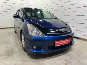 Минивэн Toyota Wish 2005 года, 765000 рублей, Красноярск
