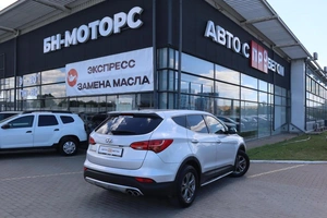 Внедорожник Hyundai Santa Fe 2014 года, 1990000 рублей, Мирное