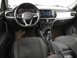 Лифтбек Volkswagen Polo 2021 года, 1638200 рублей, Казань