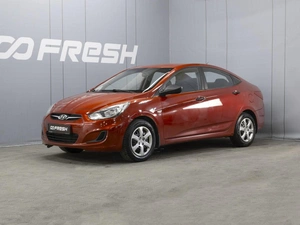 Седан Hyundai Solaris 2012 года, 680000 рублей, Омск