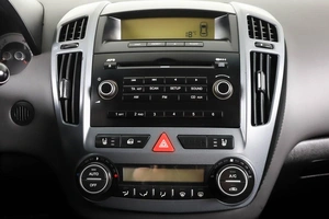 Хетчбэк Kia Ceed 2008 года, 689000 рублей, Пермь