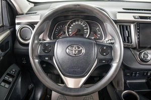Внедорожник Toyota RAV4 2014 года, 2149000 рублей, Пермь