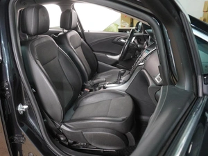 Хетчбэк Opel Astra 2012 года, 849000 рублей, Воронеж