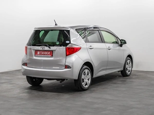 Хетчбэк Toyota Ractis 2013 года, 1150000 рублей, Красноярск