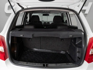 Хетчбэк Skoda Fabia 2012 года, 599000 рублей, Тюмень