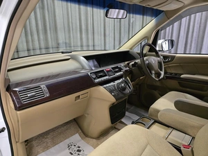 Минивэн Honda Elysion 2005 года, 1080000 рублей, Красноярск