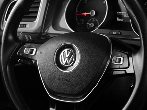 Универсал Volkswagen Golf 2018 года, 1399000 рублей, Тюмень