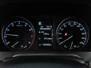 Внедорожник Toyota RAV4 2016 года, 2379000 рублей, Тюмень