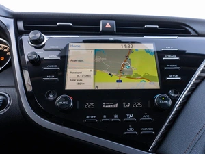 Седан Toyota Camry 2018 года, 2310000 рублей, Самара