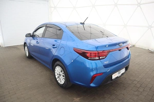 Седан Kia Rio 2020 года, 1625000 рублей, Орёл