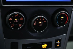 Седан Toyota Corolla 2011 года, 1098000 рублей, Солонцы