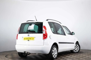 Минивэн Skoda Roomster 2013 года, 689000 рублей, Пермь