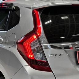 Хетчбэк Honda Fit 2014 года, 1047000 рублей, Красноярск