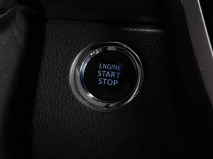 Седан Toyota Camry 2020 года, 2809000 рублей, Тюмень