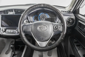 Универсал Toyota Corolla Fielder 2019 года, 1419000 рублей, Барнаул
