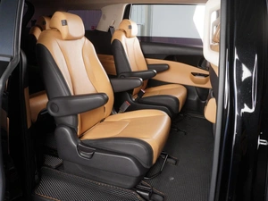 Минивэн Kia Carnival 2021 года, 4049000 рублей, Минеральные Воды