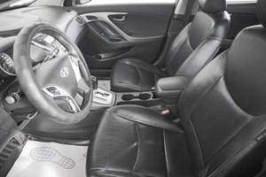 Седан Hyundai Avante 2011 года, 919000 рублей, Кемерово
